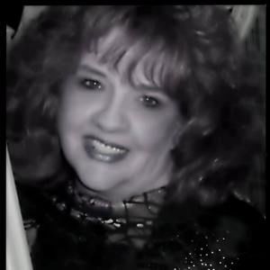 Meet your Posher, Deane